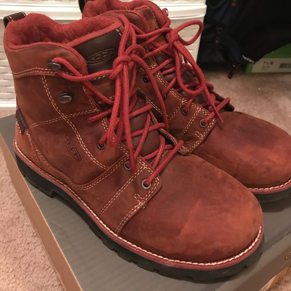 Keen Women’s Seattle Utility Boot Gingerbread